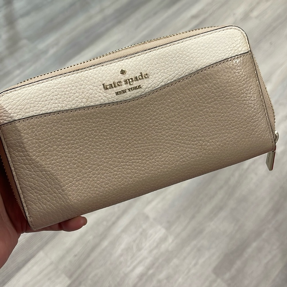 Kate spade wallet